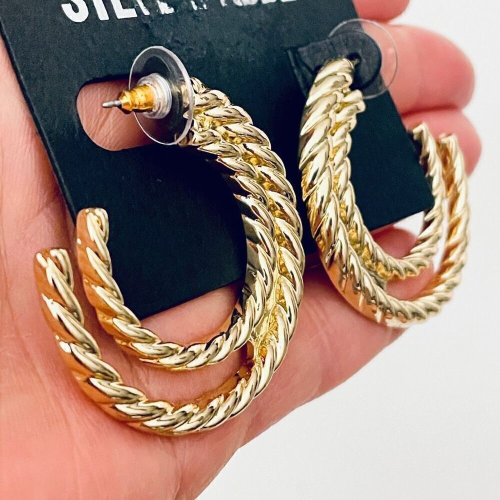 NWT Steve Madden 1.8”  Gold Polished Shinny Braided Double C Shape Hoop Earrings